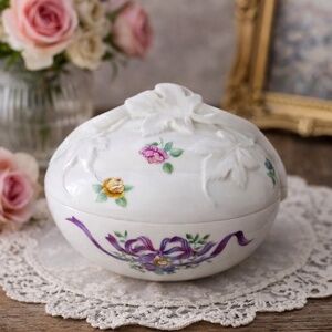 Vintage Charles Renson Cerissa Porcelain Trinket Box | Made in Japan | Floral